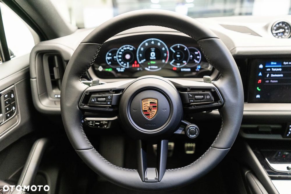 Porsche Cayenne - 18