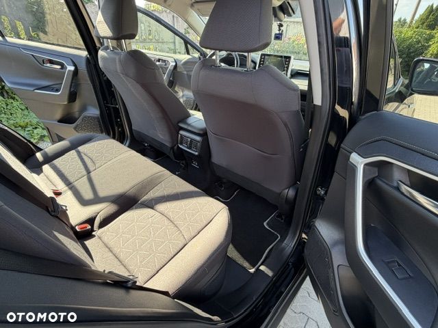 Toyota RAV4 - 10