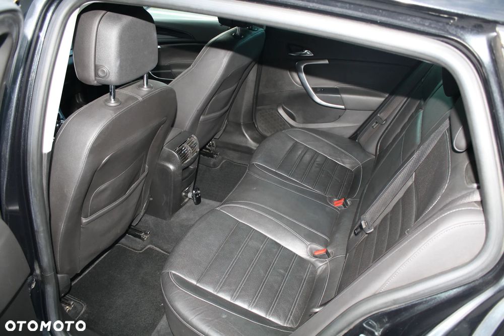 Opel Insignia 2.0 CDTI EcoFLEX Cosmo - 10