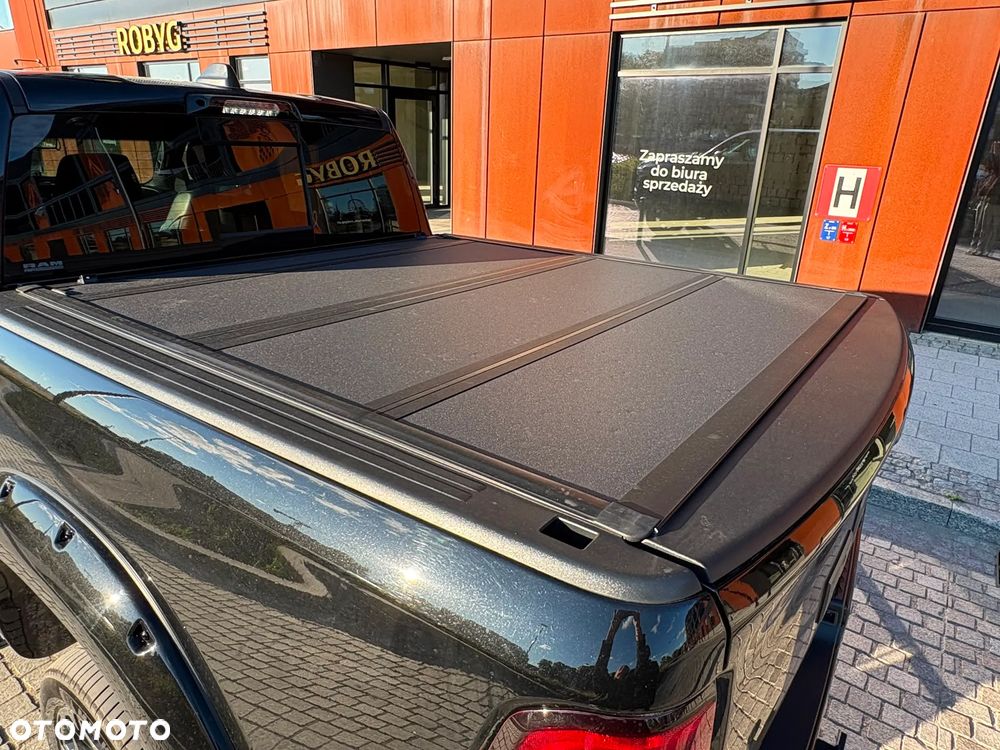 RAM 1500 Crew Cab Shortbed Limited - 14