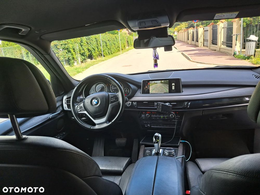 BMW X5 xDrive30d - 14