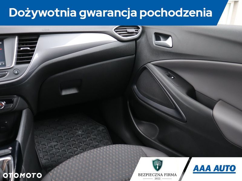 Opel Crossland X - 9