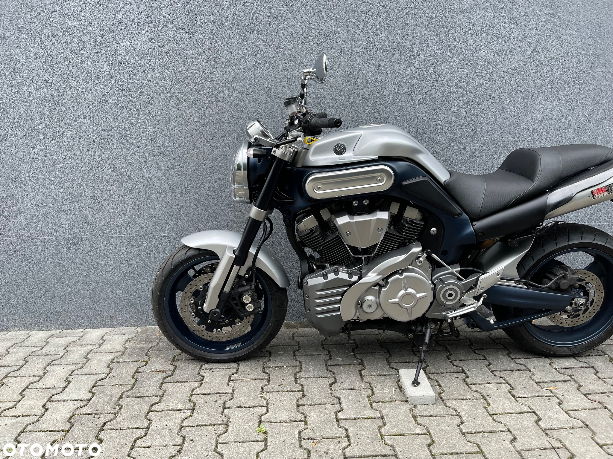 Yamaha MT - 7