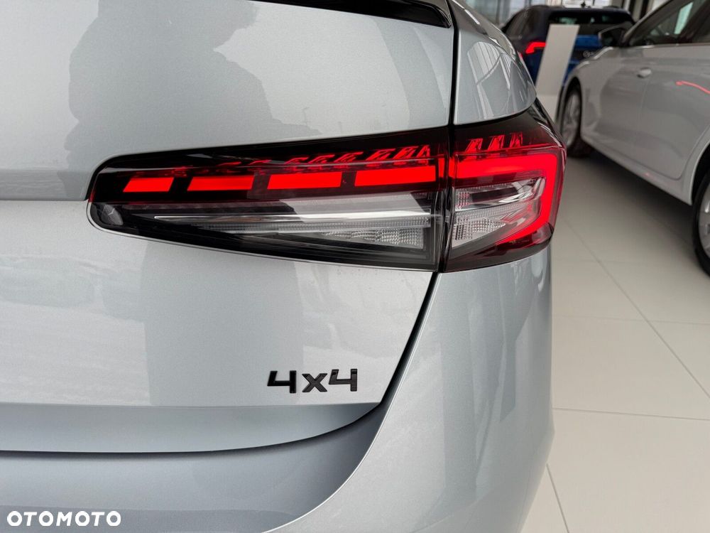 Skoda Superb 2.0 TDI SCR 4x4 Sportline DSG - 35