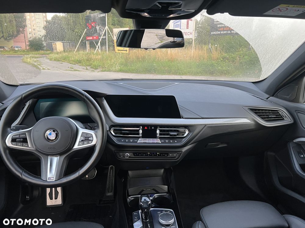 BMW Seria 1 118i M Sport - 14