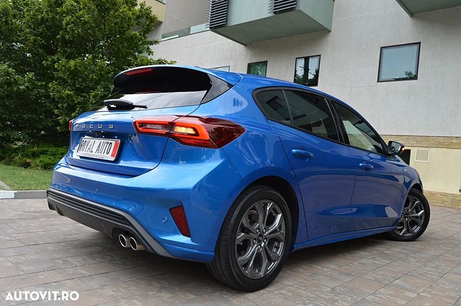 Ford Focus - 5