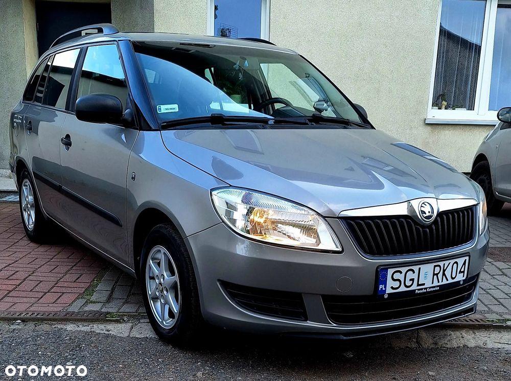 Skoda Fabia 1.4 16V Ambiente - 2