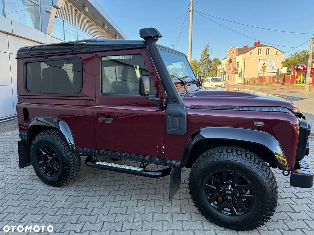 Land Rover Defender - 5