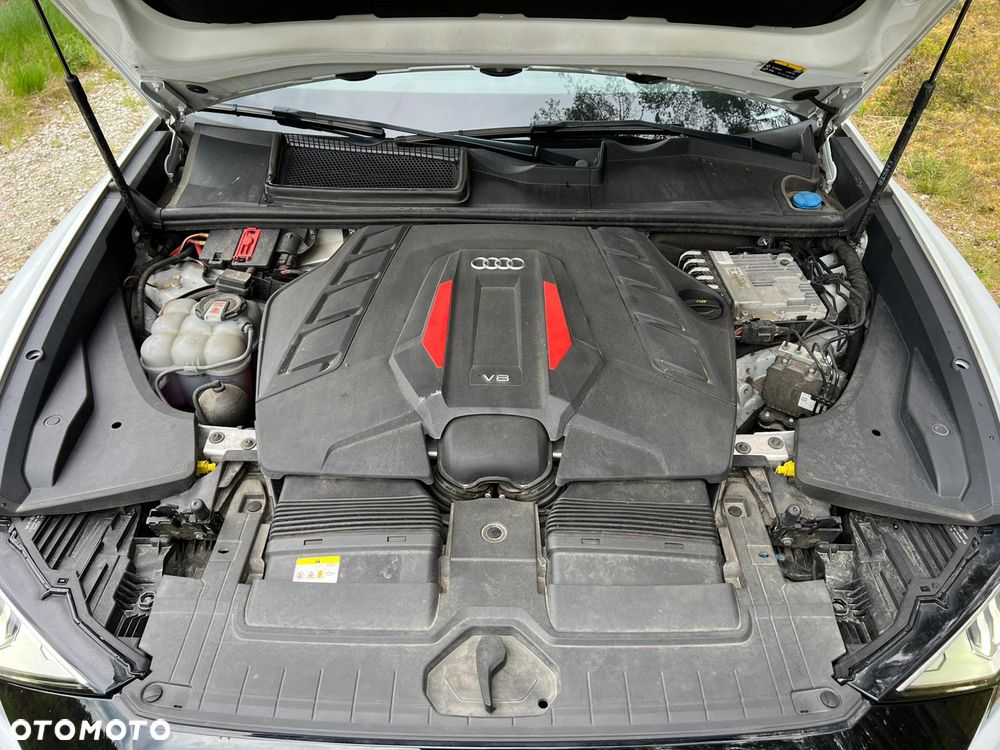 Audi SQ8 - 21