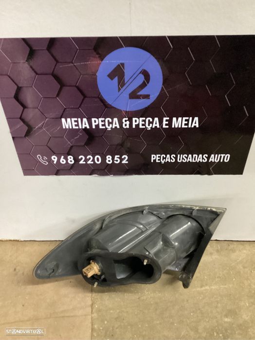 Farolim traseiro esquerdo Mazda 6 do 2005 - 2
