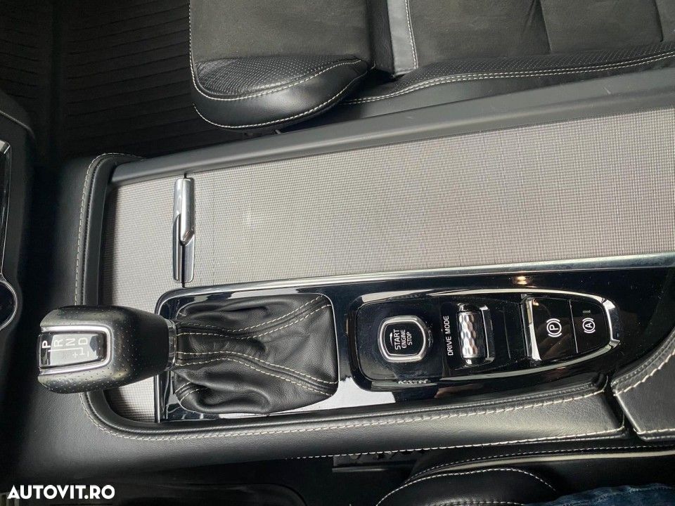 Volvo S90 T6 AWD Geartronic R Design - 26