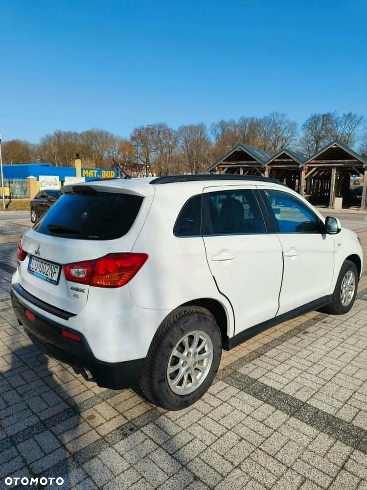 Mitsubishi ASX - 3