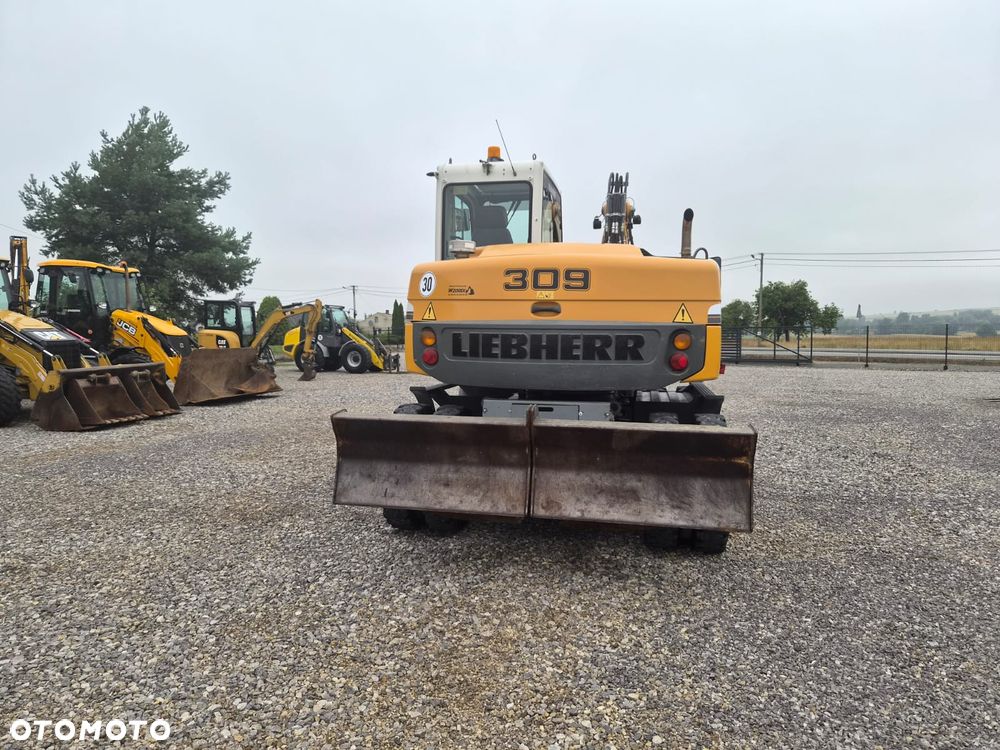 Liebherr A 309 Litronic - 10