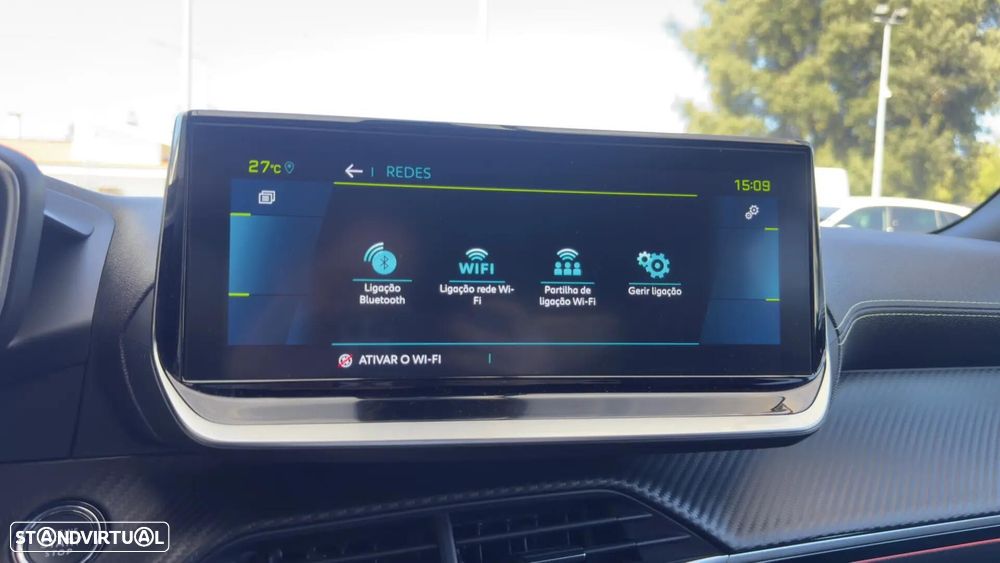 Peugeot e-2008 50 kWh GT - 31