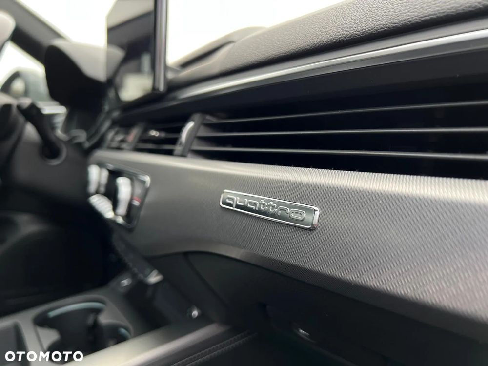 Audi A4 Avant 40 TDI quattro S tronic S line - 18