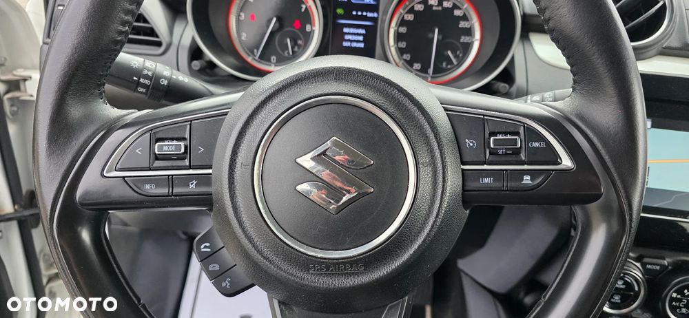 Suzuki Swift 1.2 SHVS Premium Plus - 22