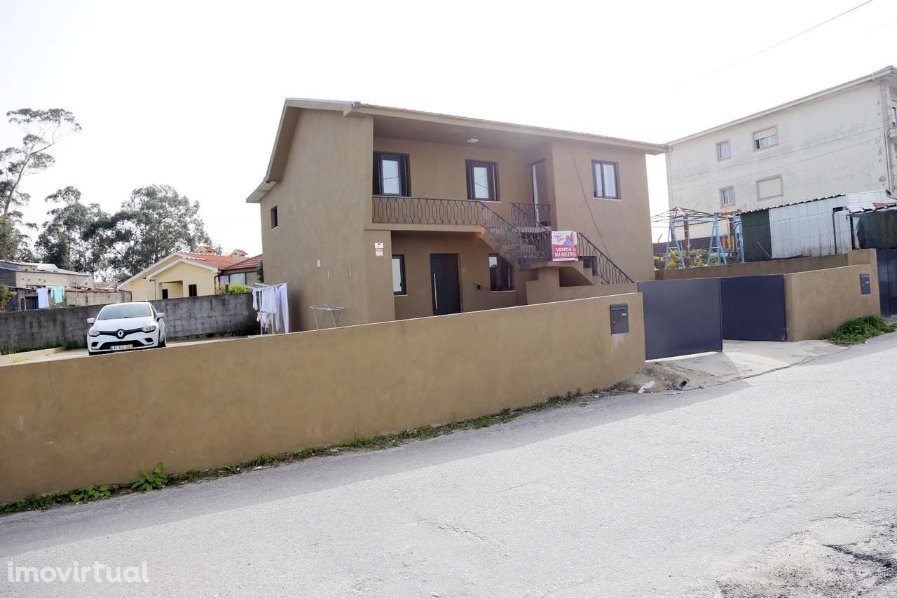 Andar Moradia T2 Venda em Lustosa e Barrosas (Santo Estêvão),Lousada - Grande imagem: 3/16