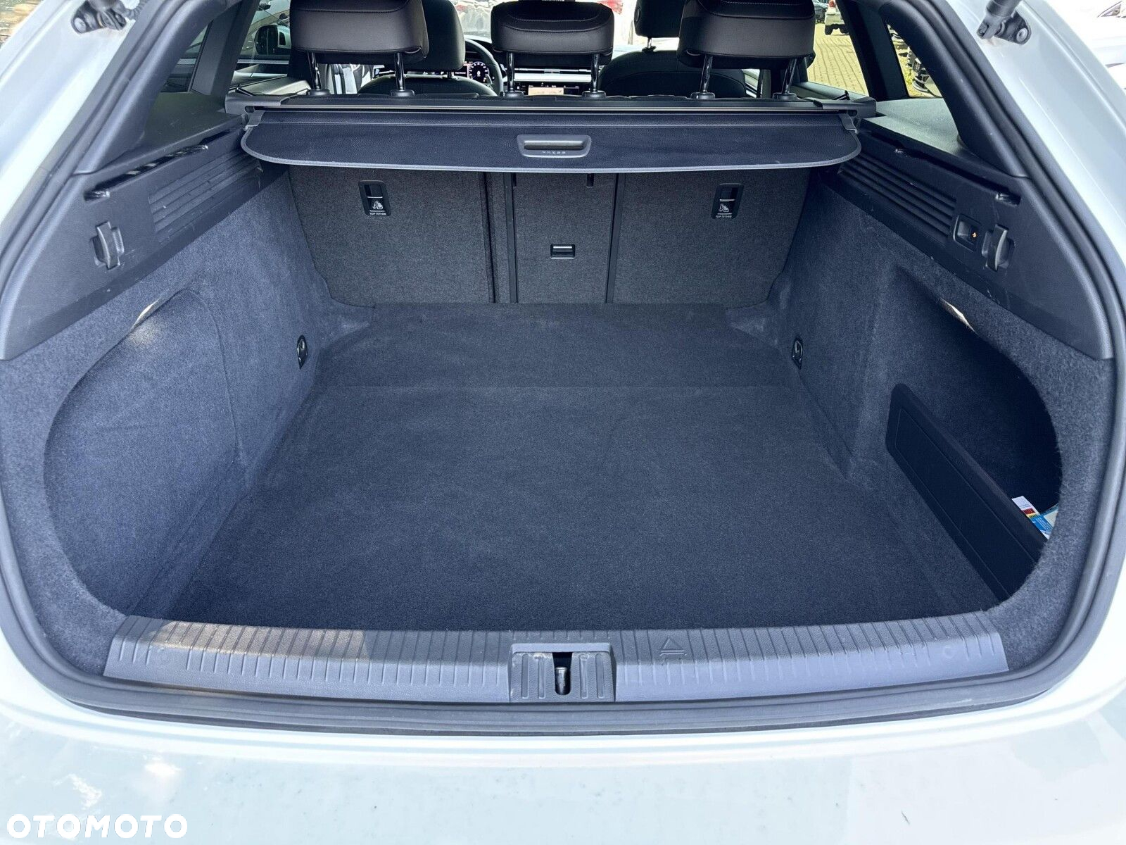 Volkswagen Arteon 2.0 TSI 4Motion R DSG - 22