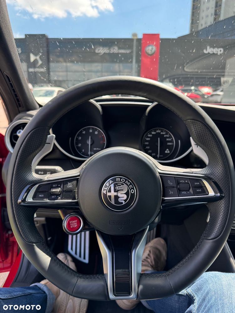 Alfa Romeo Giulia 2.9 Bi Turbo V6 Quadrifoglio - 13
