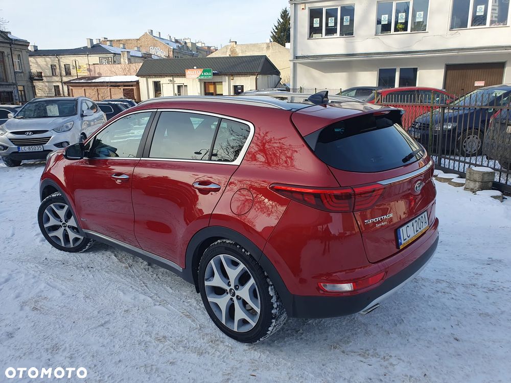 Kia Sportage 2,0 CRDI AWD GT Line - 3