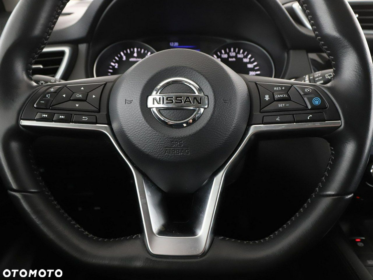 Nissan Qashqai 1.3 DIG-T DCT TEKNA - 21
