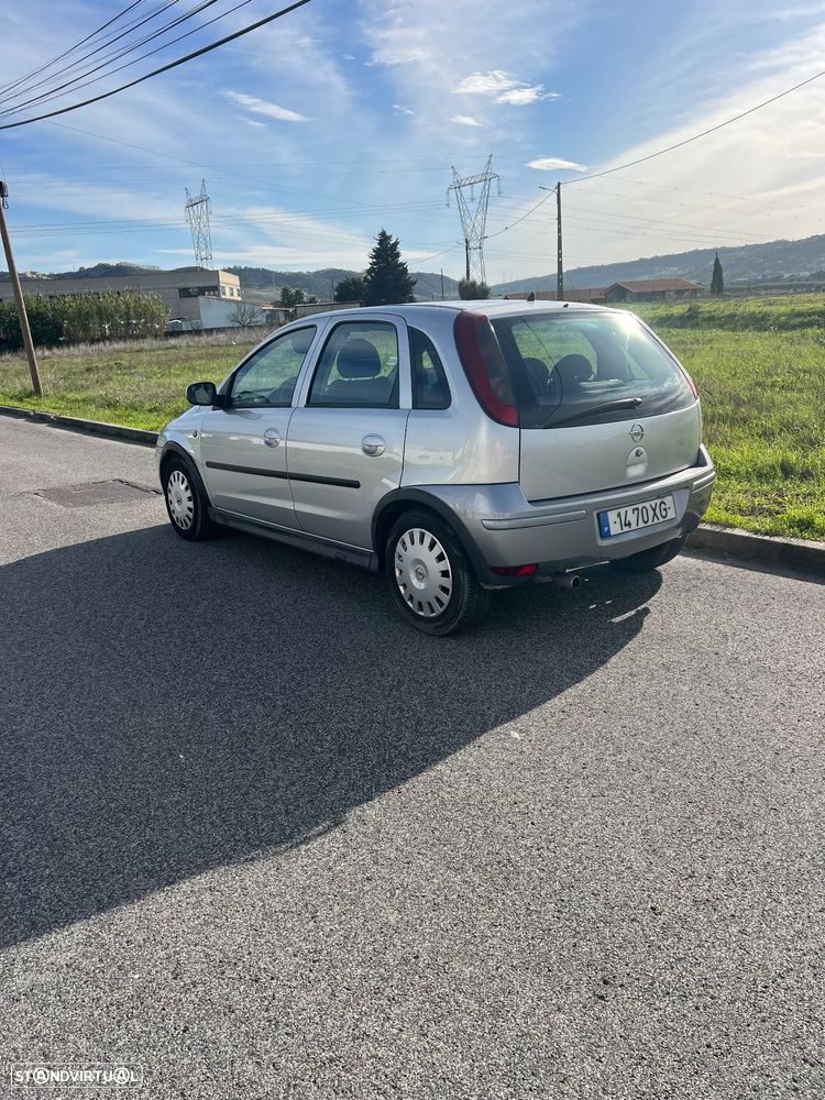Opel Corsa - 4
