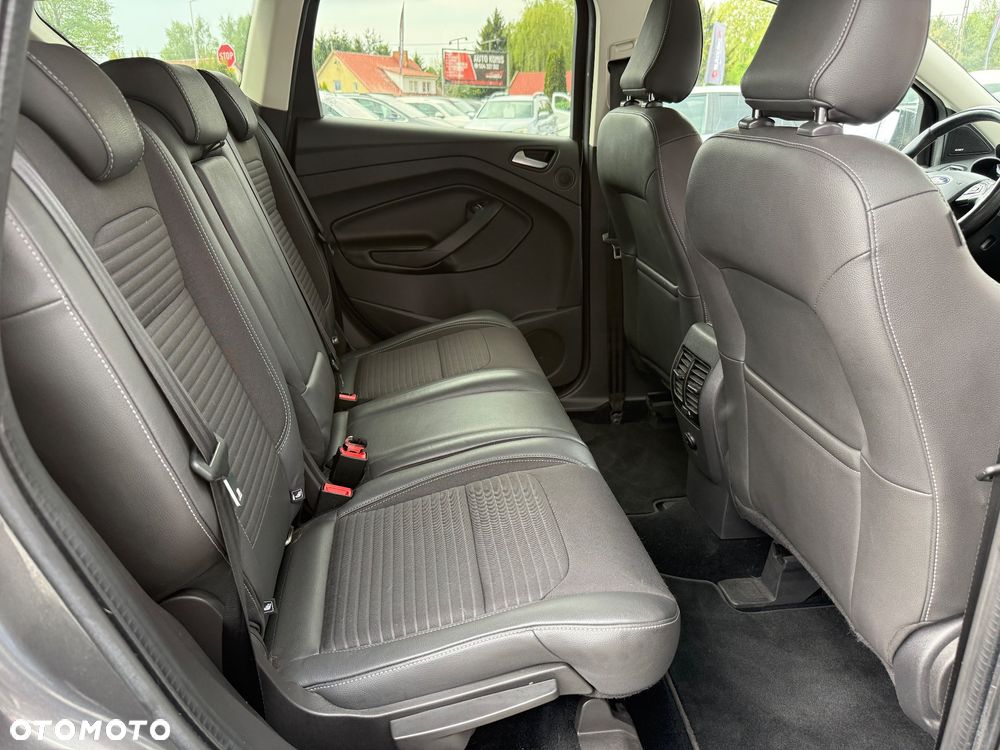 Ford Kuga 1.5 EcoBoost 2x4 Cool & Connect - 10