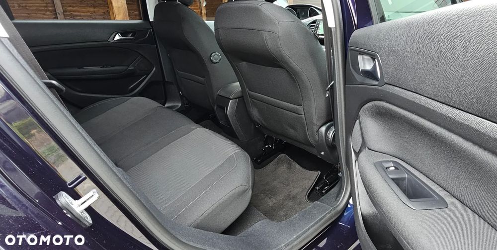 Peugeot 308 BlueHDi 120 Stop & Start Business-Line - 29