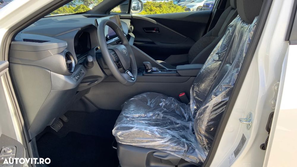 TOYOTA C-HR 2025 — imagine 6