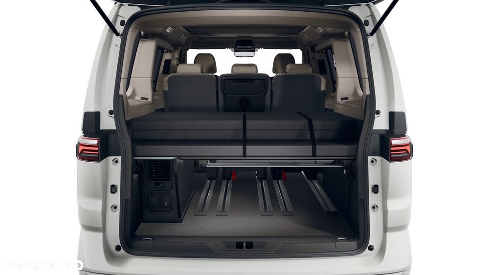 Volkswagen California - 17