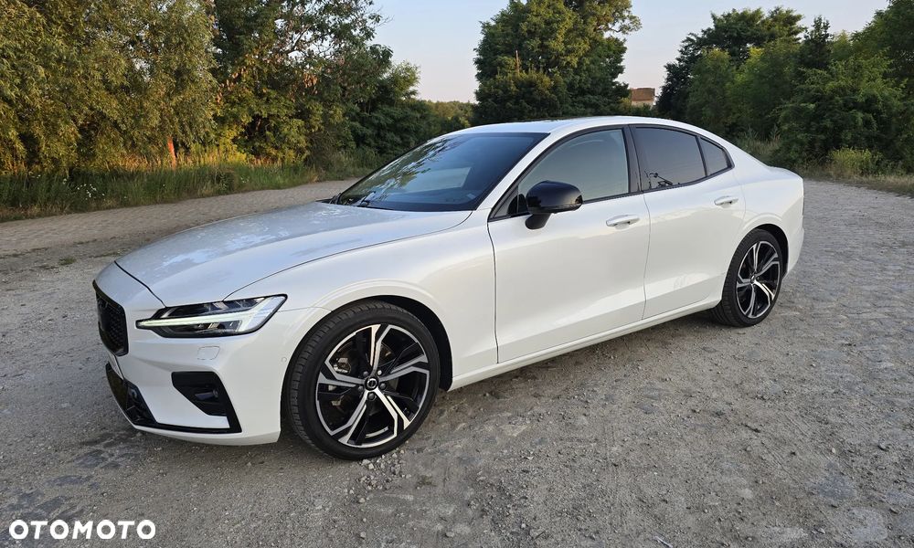 Volvo S60 B5 B AWD R-Design - 2