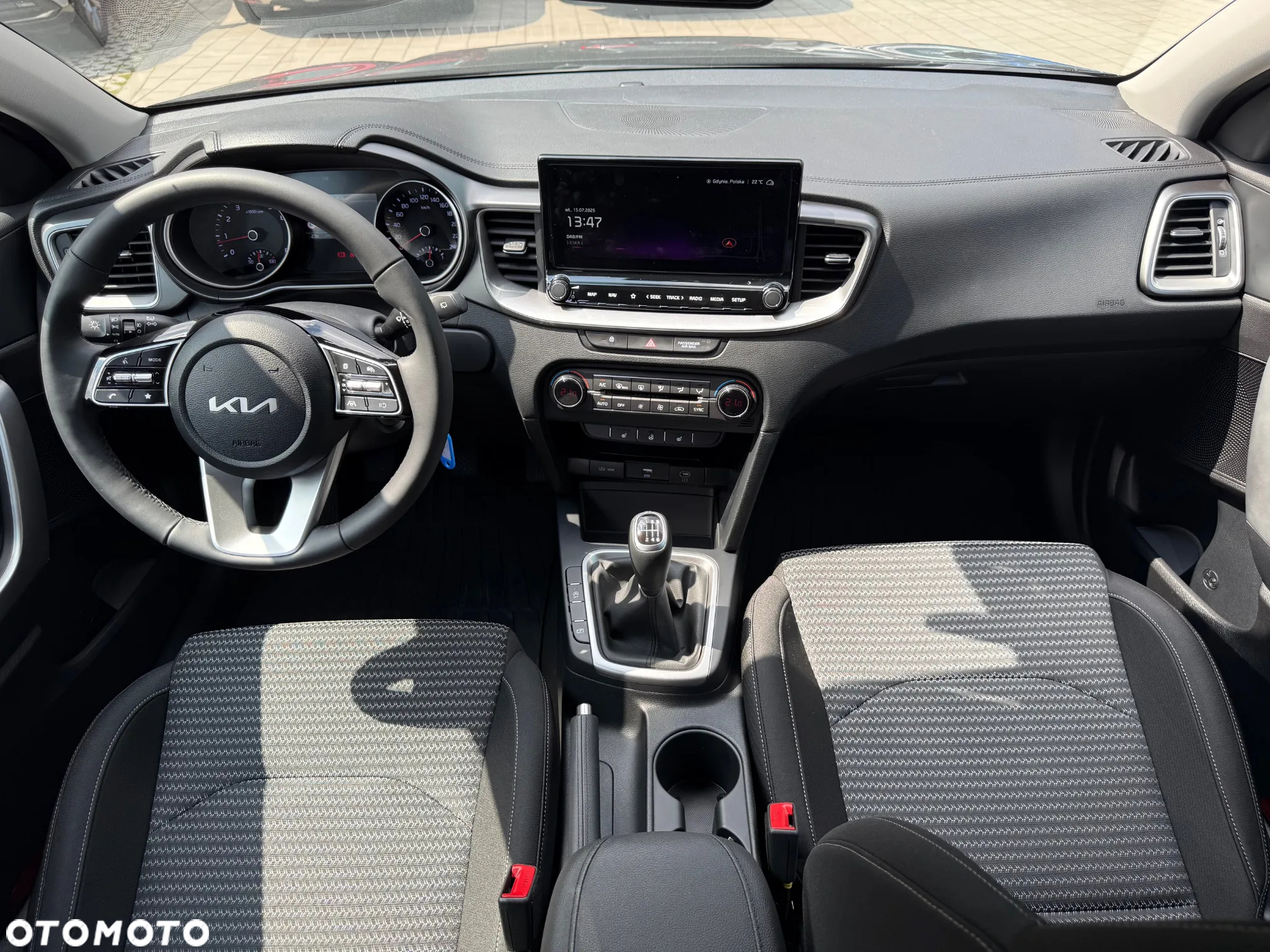 Kia XCeed 1.5 T-GDI M - 22