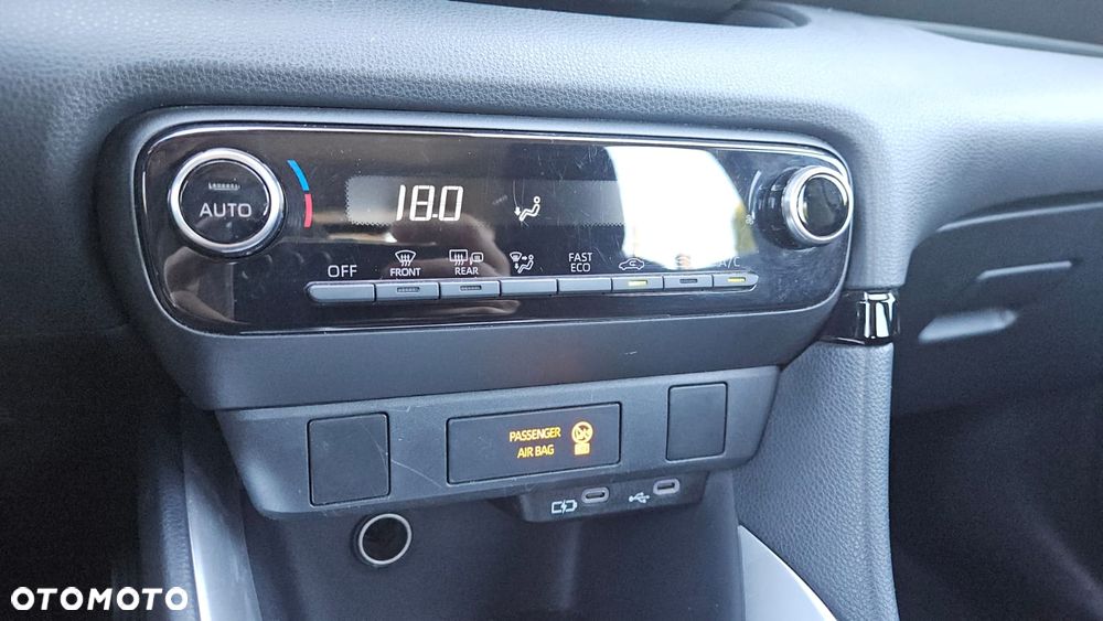 Toyota Yaris - 19