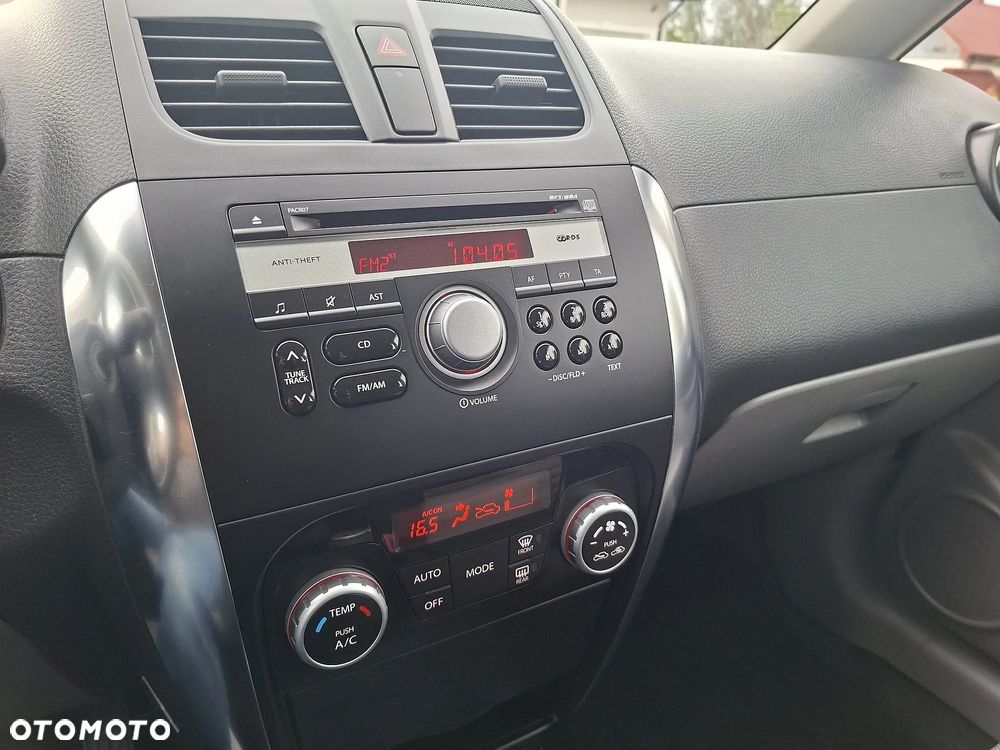 Suzuki SX4 - 13