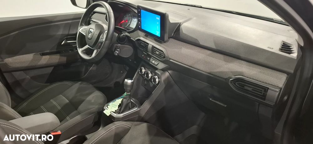 Dacia Logan TCe 90 MT6 Comfort - 13