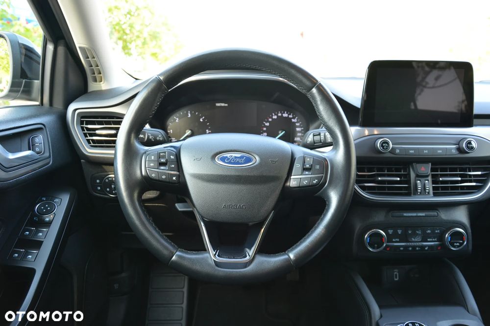 Ford Focus 2.0 EcoBlue Titanium - 25