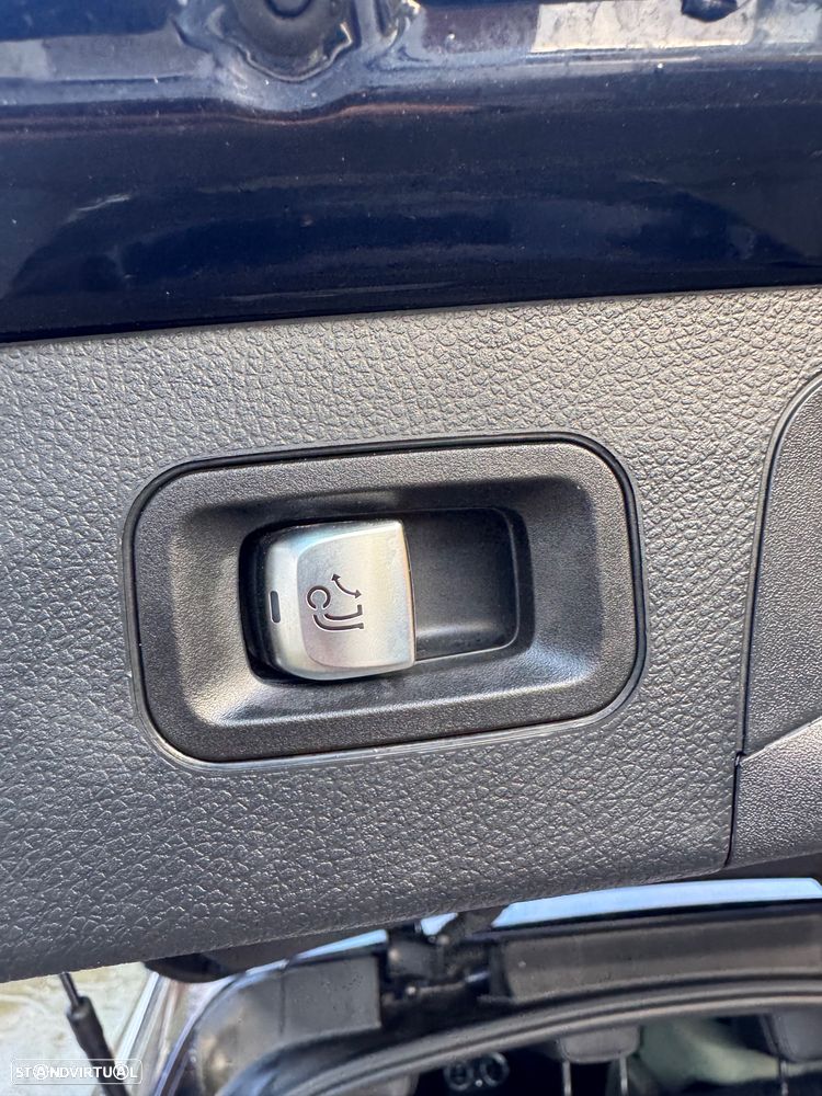 Mercedes-Benz GLC 300 e 4Matic 9G-TRONIC Edition AMG Line - 7