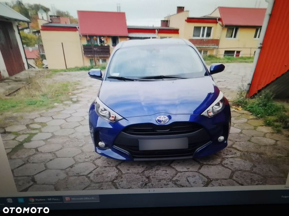 Toyota Yaris 1.5 Comfort - 1