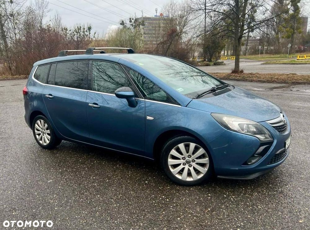 Opel Zafira - 2