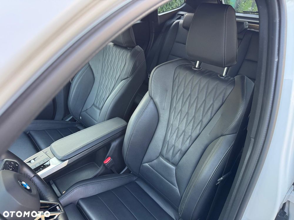 BMW X1 xDrive23d M Sportpaket - 31