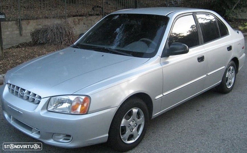 Hyundai Accent 1.5 CRDI de 2002 disponível para peças - 1