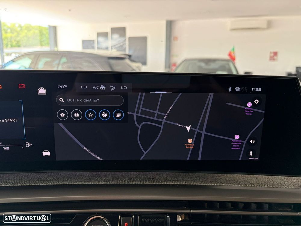 Peugeot 3008 1.2 Hybrid Allure e-DCS6 - 19