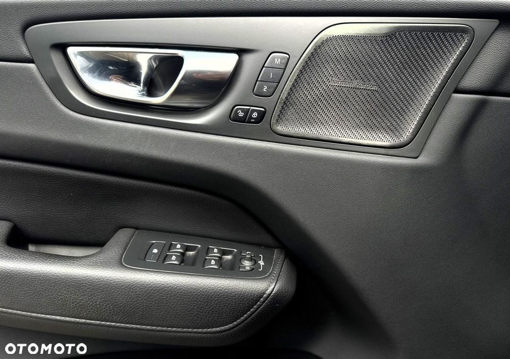 Volvo XC 60 - 12