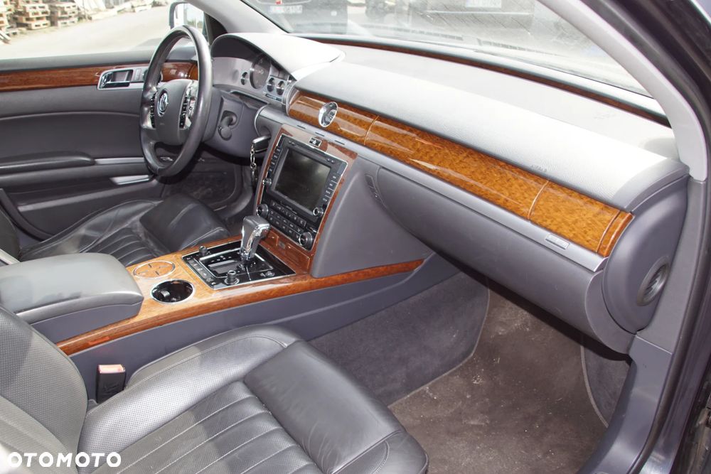 Auto na części 692106889 Volkswagen Phaeton lift 2014 3.0 tdi CEXB 240 km lakier LR7W wersja nie long maska zderzak radio lampy fotele grill drzwi  deska poduszka led - 11