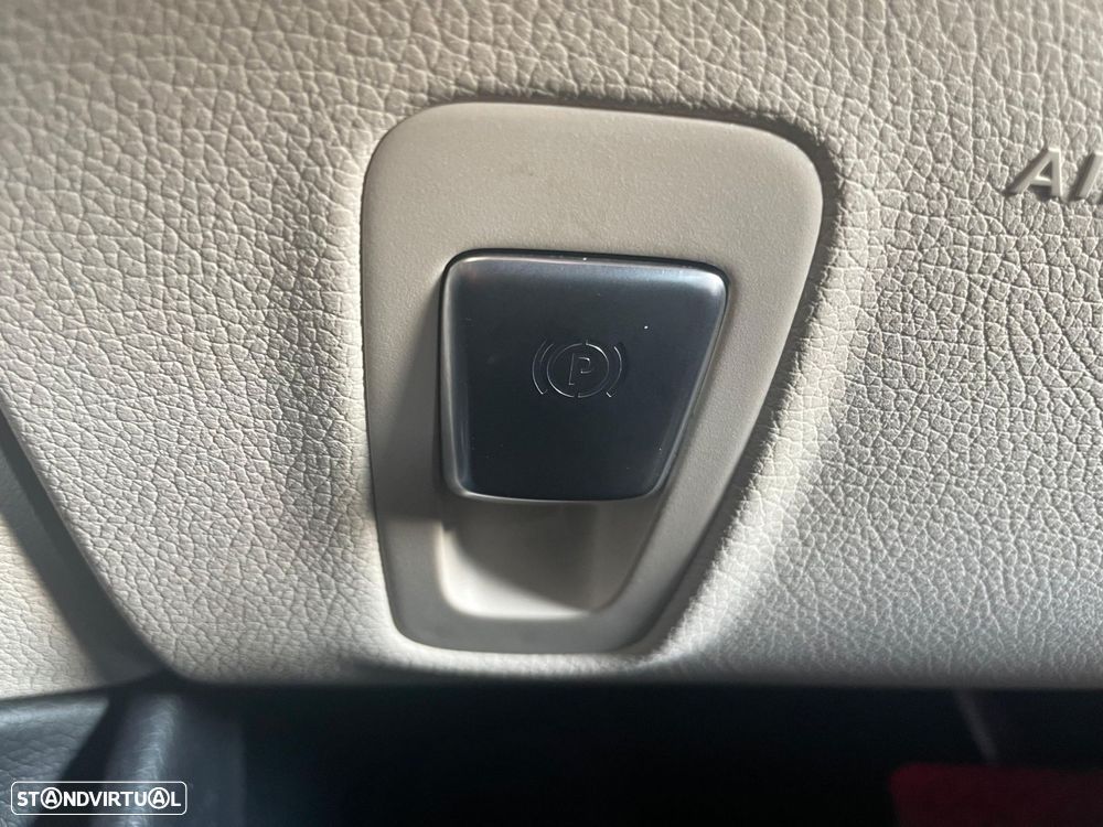 Mercedes-Benz E 200 d Avantgarde - 20