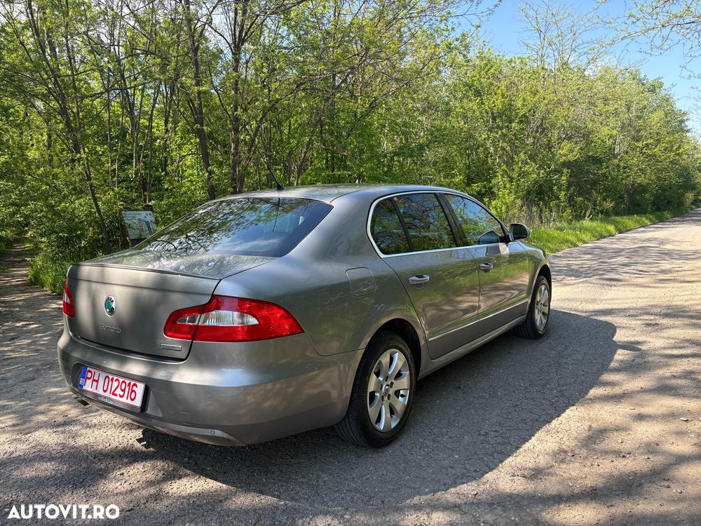 Skoda Octavia 1.9 TDI DPF Elegance - 4