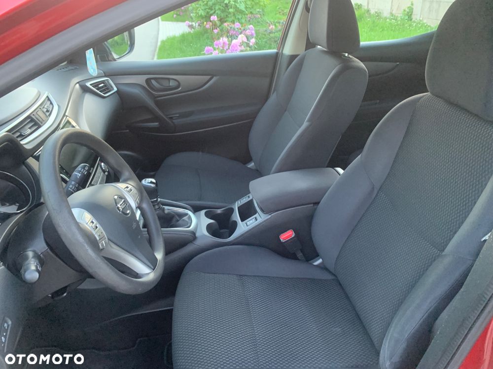 Nissan Qashqai - 14