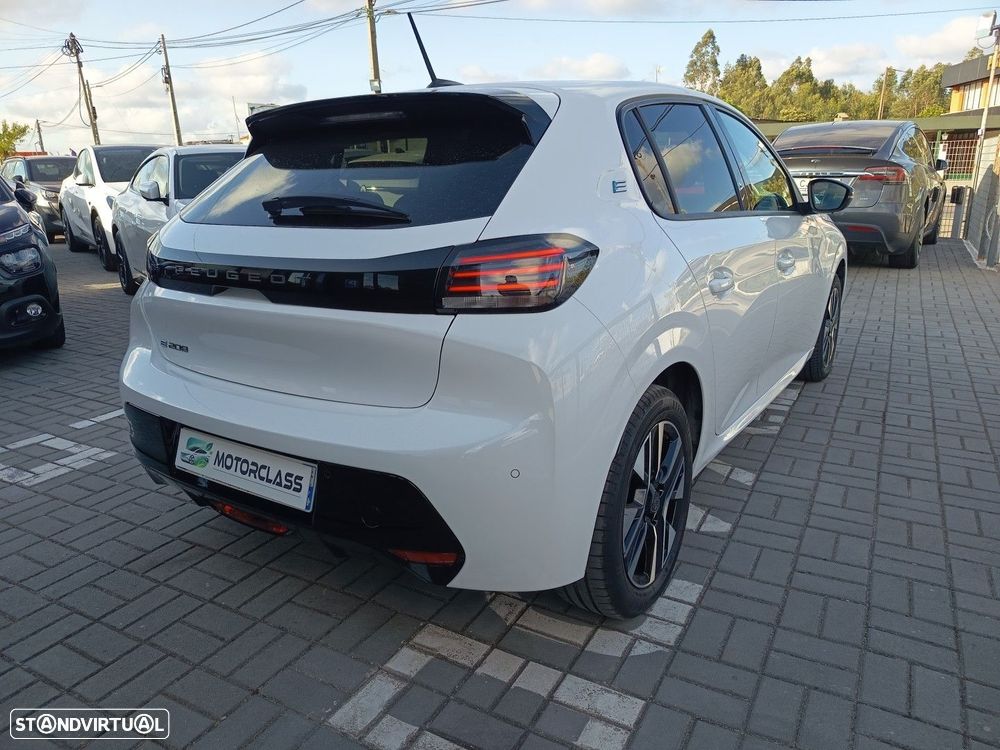 Peugeot e-208 50 kWh Style - 9