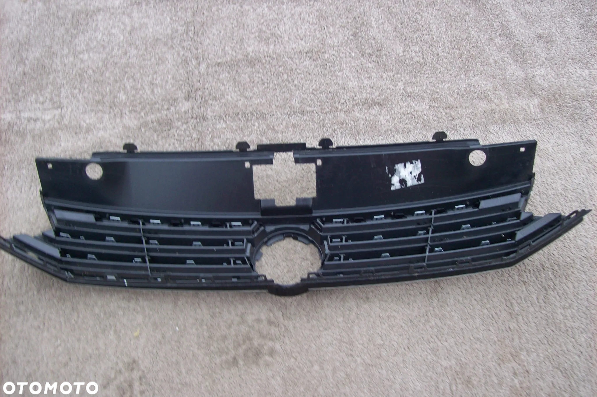 GRILL VW PASSAT B8 - 6