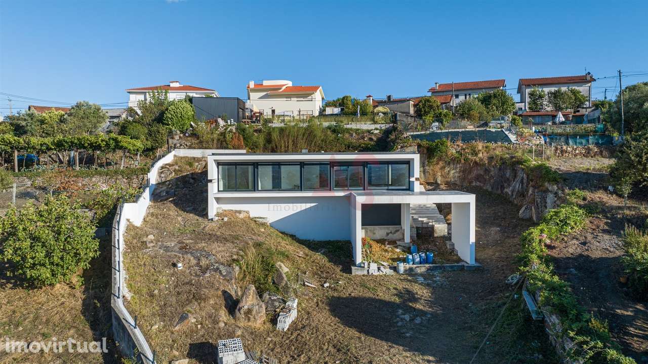 Moradia T3 em Construção com Piscina, Garagem, Terraço, Lavandaria – R - Grande imagem: 3/37